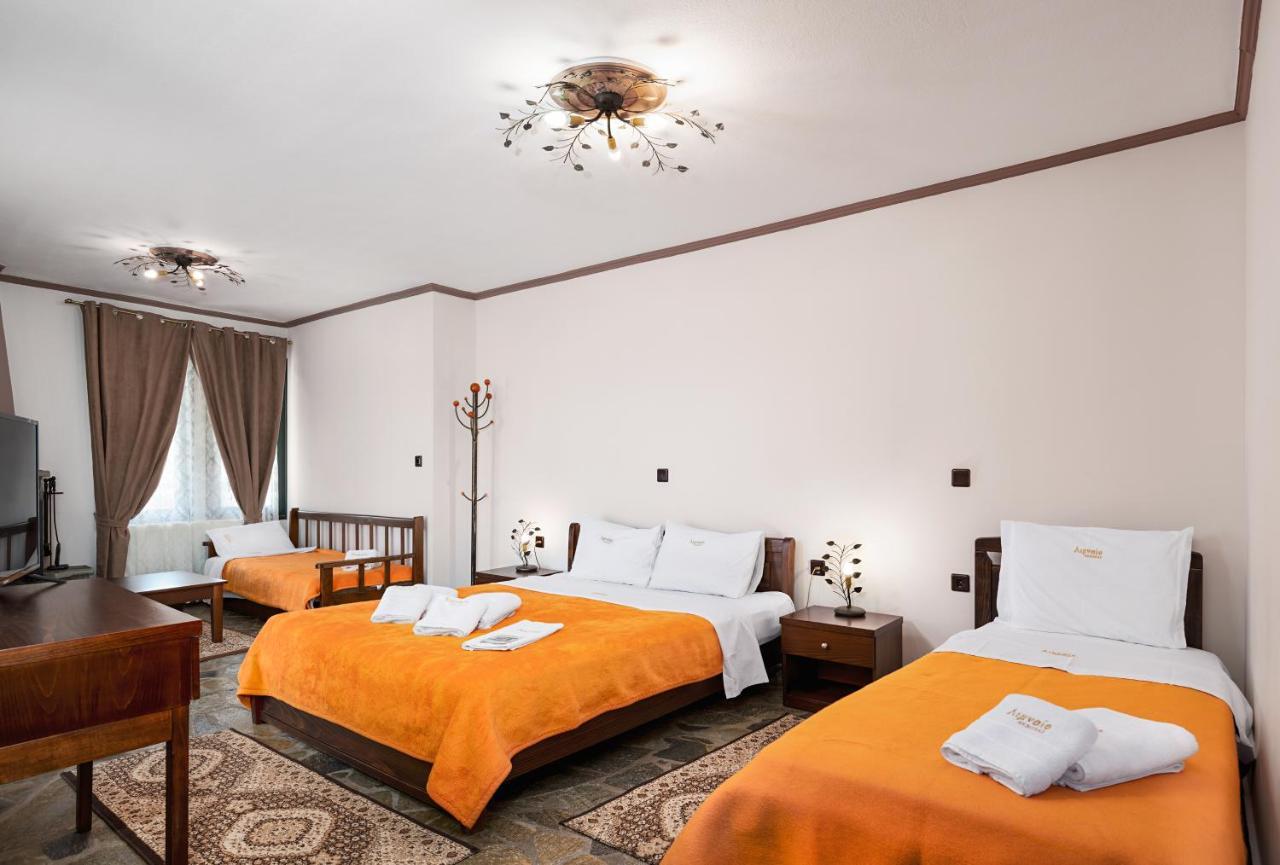 Limnaio Hotell Khrisokhórafa Exteriör bild